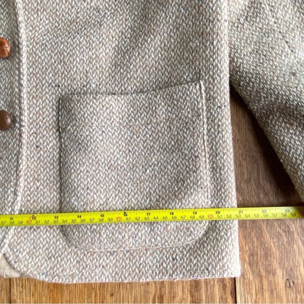 Liz Claiborne Textured Tan Wool Blend Blazer - Picture 9 of 16